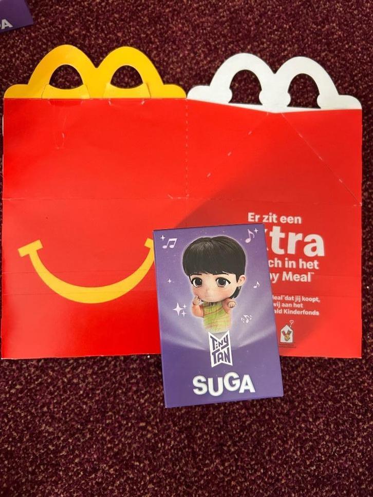 Suga BTS tinytan mc Donalds Tiny Tan nieuw in doos, Verzamelen, Lord of the Rings, Nieuw, Beeldje of Buste, Ophalen of Verzenden
