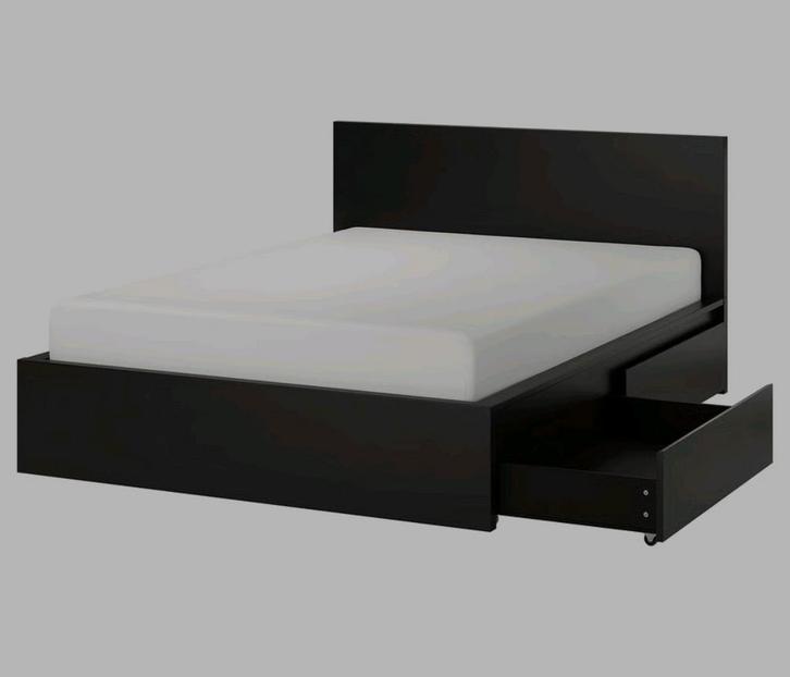 Malm bed IKEA zwart/bruin met matras. Zsm ophalen., Huis en Inrichting, Slaapkamer | Bedden, Ophalen