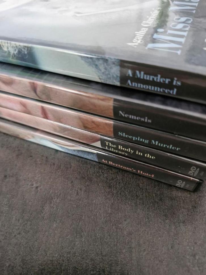 Miss Marple DVD Boxset - Agatha Christie, Cd's en Dvd's, Dvd's | Komedie, Zo goed als nieuw, Overige genres, Boxset, Vanaf 12 jaar