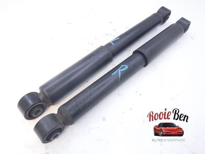 Schokdemper set van een Volkswagen Caddy, Auto-onderdelen, Ophanging en Onderstel, Volkswagen, Gebruikt, 3 maanden garantie, Ophalen of Verzenden