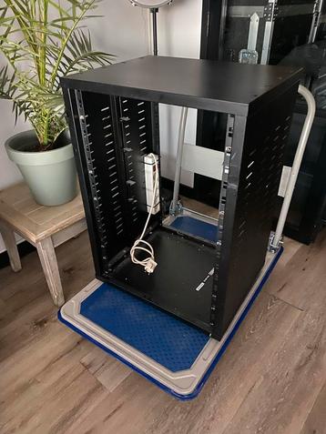 Installatie Rack - Poeder Coated - Zie Foto's beschikbaar voor biedingen