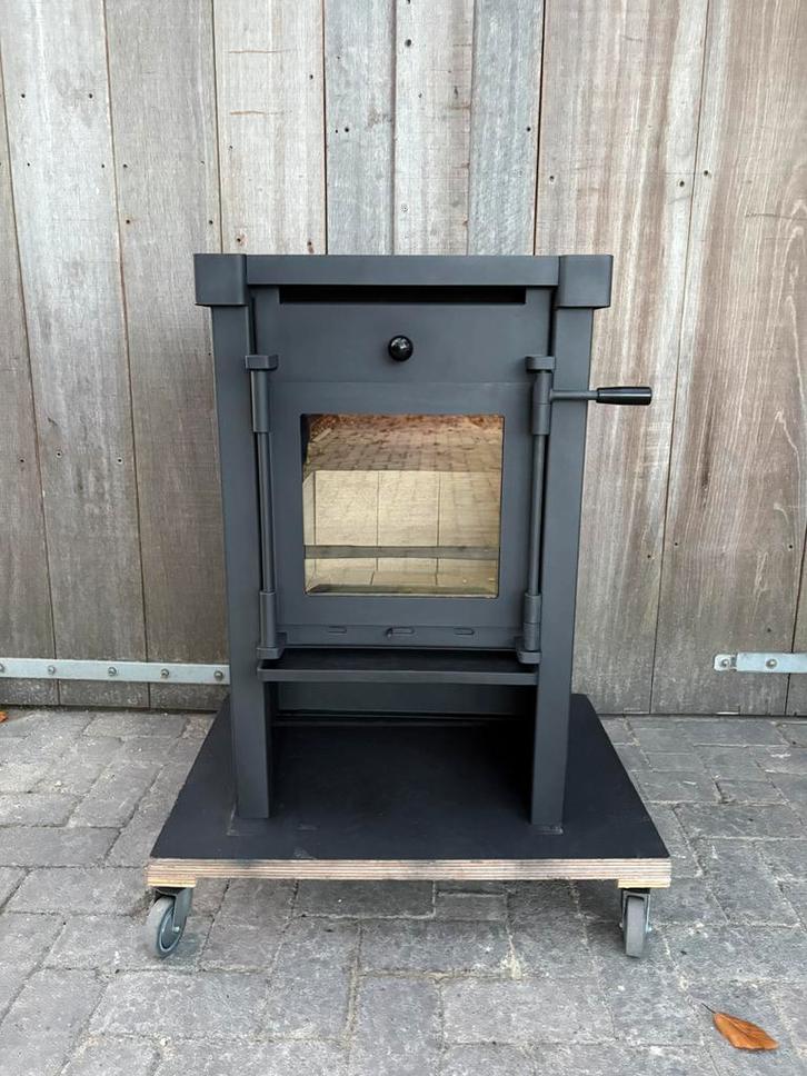 Janus 6 houtkachel, Huis en Inrichting, Kachels, Zo goed als nieuw, Vrijstaand, Houtkachel, Hout, Ophalen of Verzenden