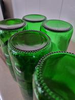 Drinkglazen gemaakt van groene flessenbodems, Glas of Glazen, Nieuw, Ophalen of Verzenden, Glas