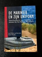 De Marinier en zijn uniform.Geschiedenis van het tenue, Ophalen of Verzenden, Zo goed als nieuw, Landmacht