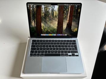 MacBook Air M4-Chip (2025), 16GB/256GB beschikbaar voor biedingen