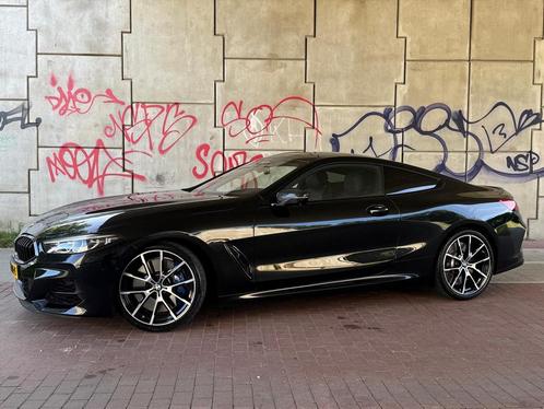 BMW 8-Serie (g15) M850i Carbon B&W Acc alle opties, Auto's, BMW, Bedrijf, Te koop, 8-Serie, Lederen bekleding, Metallic lak, Benzine