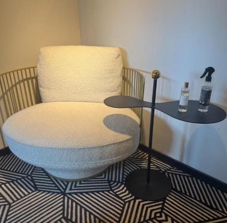 Wittmann - Paradise bird - design chair, Huis en Inrichting, Fauteuils, Zo goed als nieuw, Stof, 50 tot 75 cm, 100 tot 125 cm