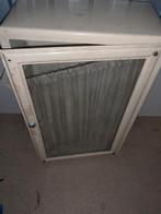 Vintage metalen medicijn kast, Ophalen, Zo goed als nieuw