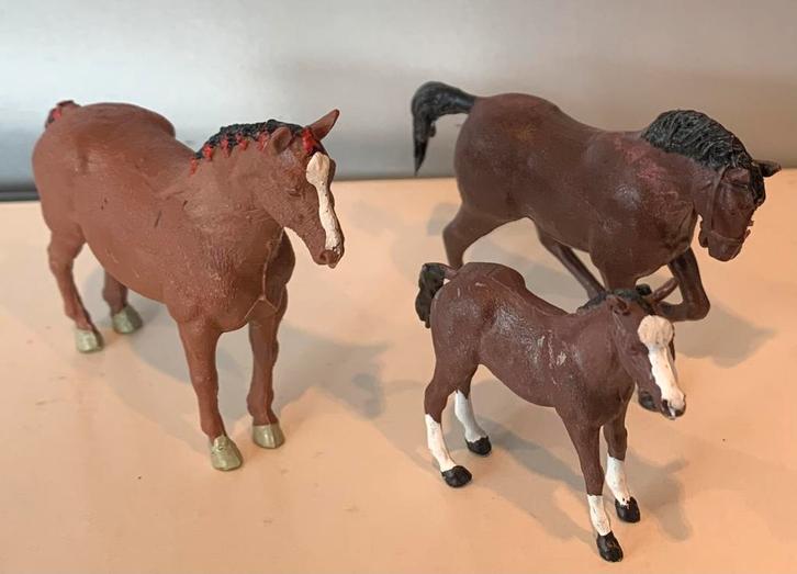 3 Vintage 1970’s Britains paarden o.a.veulen,Suffolk Mare, Verzamelen, Dierenverzamelingen, Zo goed als nieuw, Beeldje of Figuurtje