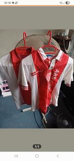 Twee Ajax shirts kleine maten., Verzamelen, Sportartikelen en Voetbal, Ophalen of Verzenden, Zo goed als nieuw, Ajax, Shirt