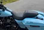 Harley Davidson touring street glide road glide zadel, Motoren, Ophalen of Verzenden
