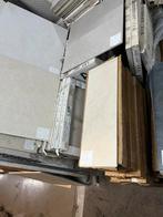 Keraben wandtegels 25x70cm €90,- Beaural cream 8,61m2, Ophalen, Nieuw, 10 m² of meer, Wandtegels