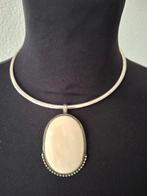 Zilverkleurige AZone Choker met Steen, Gebruikt, Ophalen of Verzenden, Met edelsteen, Steen of Mineraal