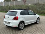 Volkswagen Polo 1.2 TSI Highline PANO I CRUISE I PDC I ZEER, Stof, Zwart, 4 cilinders, Wit