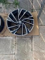 Golf 8 GTI Clubsport Adelaide velgen – 19 inch – set van 4, Auto-onderdelen, Banden en Velgen, 19 inch, Overige, Gebruikt, Velg(en)
