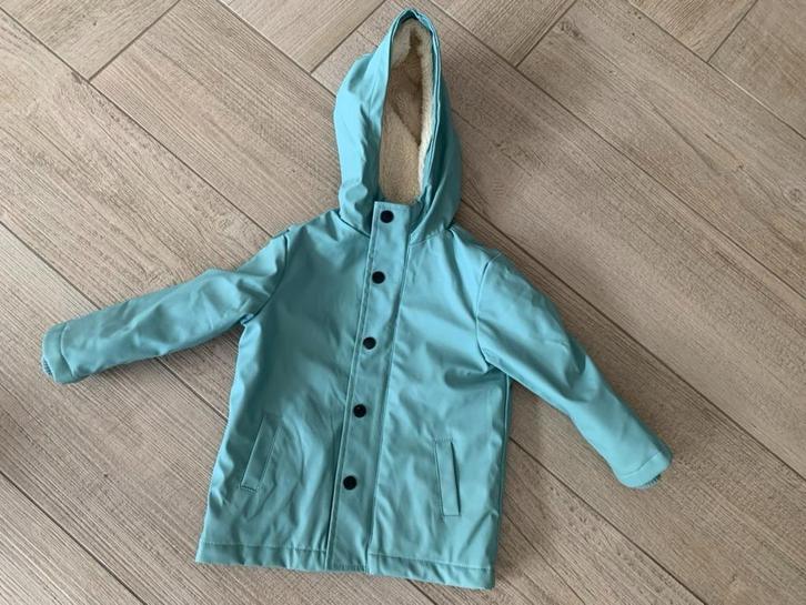 HEMA kinderjas maat 86/92 – winterjas met capuchon - ZGAN!, Kinderen en Baby's, Babykleding | Maat 86, Zo goed als nieuw, Jongetje