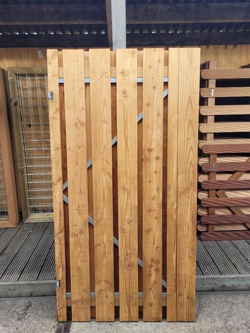 Douglas poortdeur op stalen frame – 100 x 195 cm – Draaipoor, Tuin en Terras, Tuinpoorten, Nieuw, Draaipoort, Hout, 150 tot 200 cm