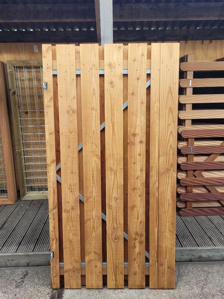Douglas poortdeur op stalen frame – 100 x 195 cm – Draaipoor, Tuin en Terras, Tuinpoorten, Nieuw, Draaipoort, Hout, 150 tot 200 cm