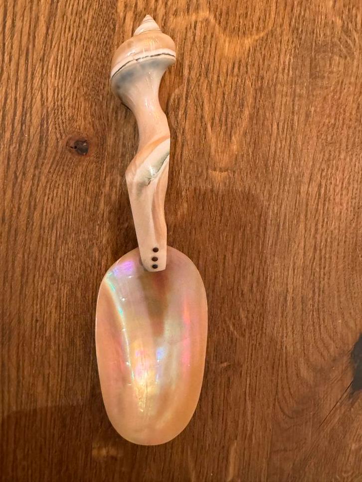 Parelmoer schelp Kaviaar lepel kaviaarhouder, Antiek en Kunst, Antiek | Schalen, Ophalen of Verzenden