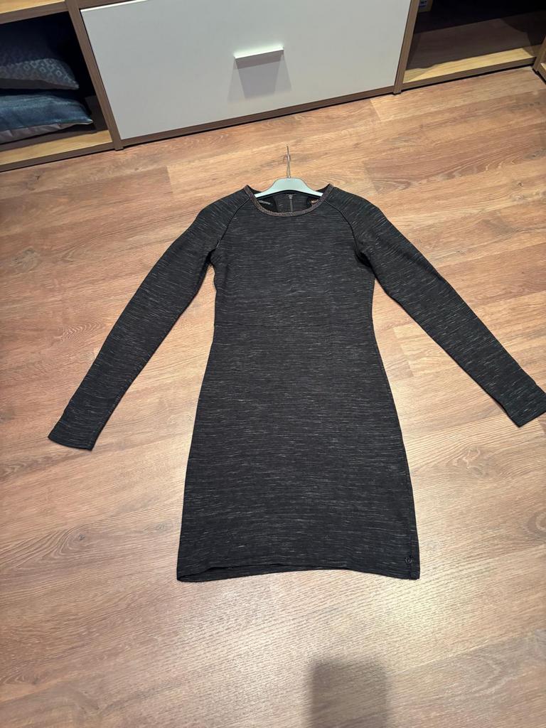 Maison Scotch jurk maat 1 (maat 38), Zwart, Ophalen of Verzenden, Zo goed als nieuw, Maat 36 (S)