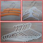 17x baby kleerhangers oranje en wit, Ophalen of Verzenden, Gebruikt, Onbekend