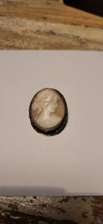 Vintage Camee Broche, Ophalen, Overige materialen, Gebruikt, Beige
