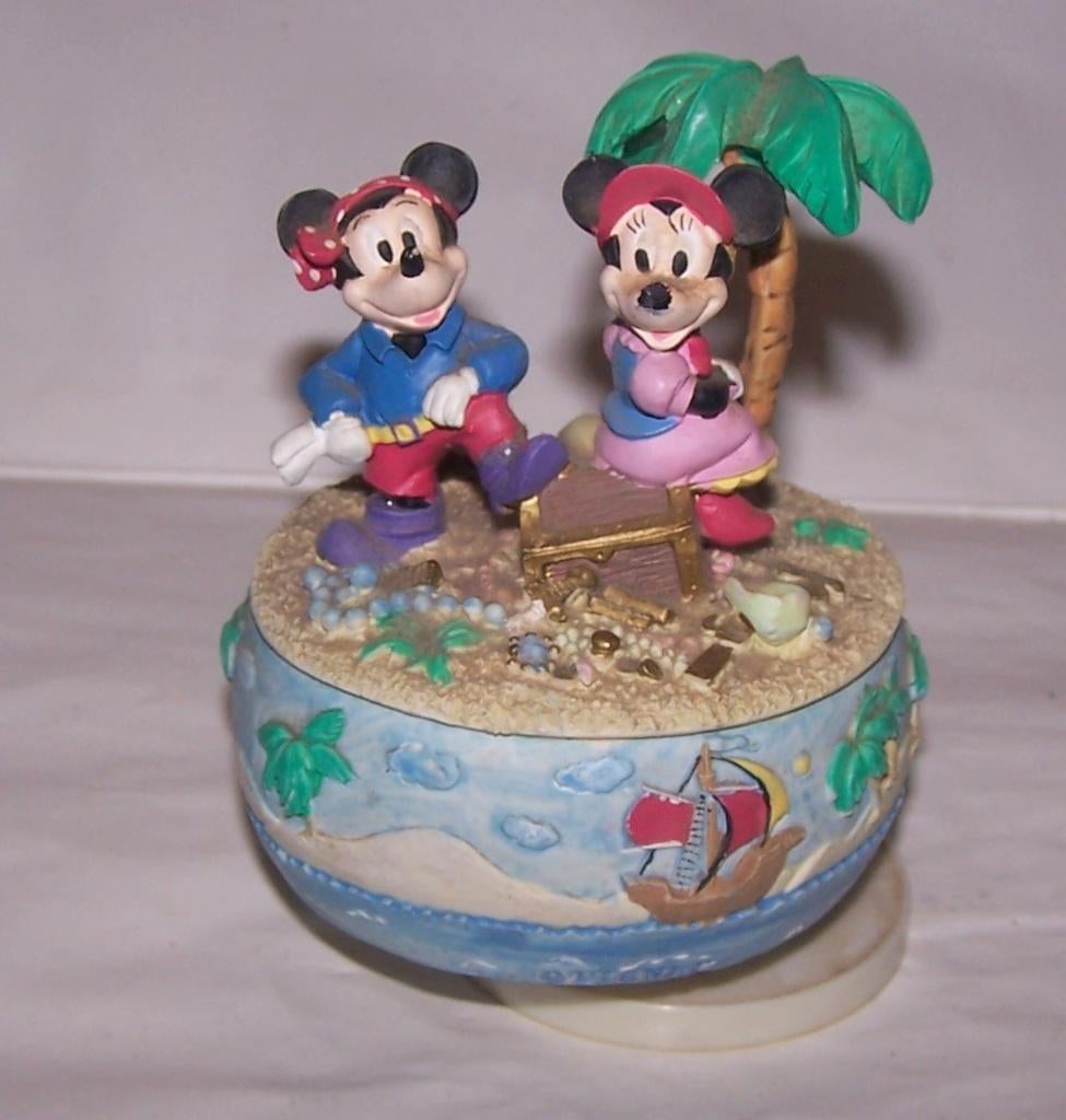 Prachtig Disney speeldoosje. Mickey en Minnie. Izgs., Ophalen of Verzenden, Mickey Mouse, Zo goed als nieuw, Beeldje of Figuurtje