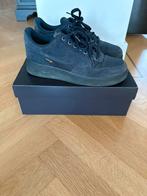 Nike Air Force 1 blauw suede 43 heren sneakers gympen, Blauw, Ophalen of Verzenden, Sneakers of Gympen, Zo goed als nieuw