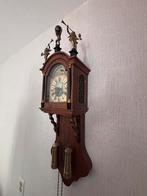 Friese staartklok, Ophalen