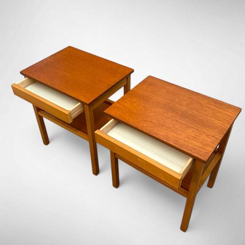 Vintage nachtkastjes uit Zweden, jaren 50, Huis en Inrichting, Slaapkamer | Nachtkastjes, Zo goed als nieuw, Minder dan 55 cm