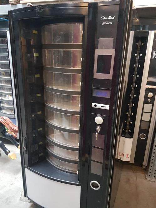 Aardbeien  / asperge/ zuivel automaat gekoeld Necta, Verzamelen, Automaten | Overige, Zo goed als nieuw, Ophalen