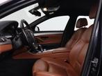 BMW 5-serie 528xi Luxury Edition | Leder | Achterbankverwarm, Auto's, BMW, Automaat, 15 km/l, Gebruikt, Euro 6
