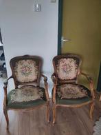 2 antieke stoelen van kersenhout, Antiek en Kunst, Ophalen