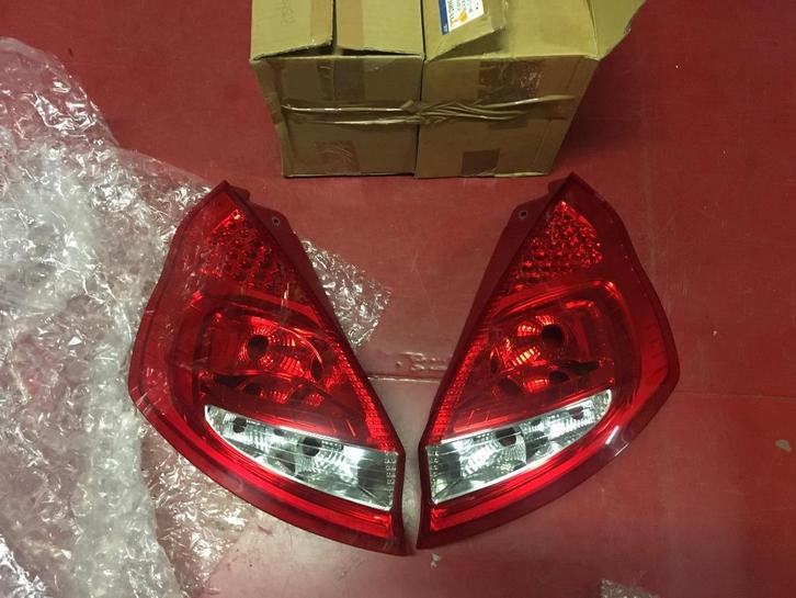 Nieuwe auto onderdelen Ford Fiesta MK6 2008, Auto-onderdelen, Spiegels, Ford, Nieuw, Ophalen of Verzenden