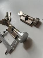 2 skg Cilindersloten met draaiknop 60mm, Rvs, Gebruikt, Ophalen of Verzenden, Slot