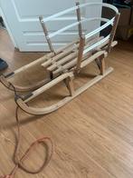 Houten slee met rugsteun rugleuning inclusief trekkoord, Ophalen, Rugleuning, Zo goed als nieuw, Hout