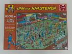 Jan van Haasteren - WK Vrouwenvoetbal, Hobby en Vrije tijd, Denksport en Puzzels, Ophalen of Verzenden, 500 t/m 1500 stukjes, Zo goed als nieuw