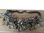 ZARA COLLECTION STATEMENT KETTING 3D Bloemen Gunmetal, Met kristal, Overige materialen, Overige kleuren, Verzenden