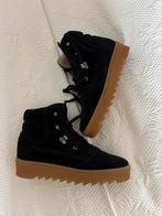 Bianco plateau suede schoenen mt 38., Kleding | Dames, Schoenen, Bianco, Zwart, Ophalen of Verzenden, Zo goed als nieuw