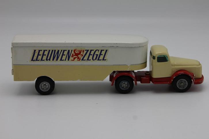 Tekno Denmark Volvo ‘LEEUWENZEGEL’ # 435, Hobby en Vrije tijd, Modelauto's | 1:43, Gebruikt, Bus of Vrachtwagen, Overige merken