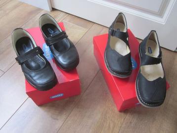 WOLKY dames bandschoenen maat 39 zwart + donkerblauw beschikbaar voor biedingen