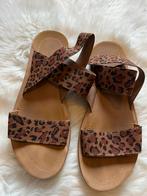 Panter sandaaltjes maat 37, Bruin, Zo goed als nieuw, Shoeby, Sandalen of Muiltjes