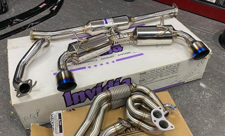 Invidia N2 catback uitlaatsysteem - Toyota GT86 Subaru BRZ, Auto diversen, Tuning en Styling, Ophalen of Verzenden
