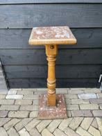 Antieke Zuil met Marmeren Voet, Ophalen