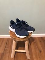 Nike Revolution - Maat 44, Ophalen of Verzenden, Gedragen, Blauw, Sneakers of Gympen