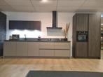 Uitverkoop!! showroom keuken. Rotpunkt, Ophalen, Nieuw, Enkelwandige keuken, Greeploos