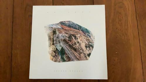 Howling - Sacred Ground - 2 x vinyl wit deephouse, Cd's en Dvd's, Vinyl | Dance en House, Gebruikt, Ambiënt of Lounge, 12 inch