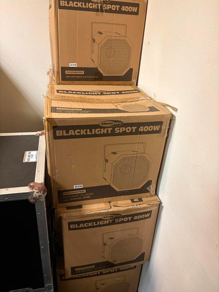 Showtec Blacklight Spot 400W, Muziek en Instrumenten, Licht en Laser, Nieuw, Licht, Kleur, Ophalen