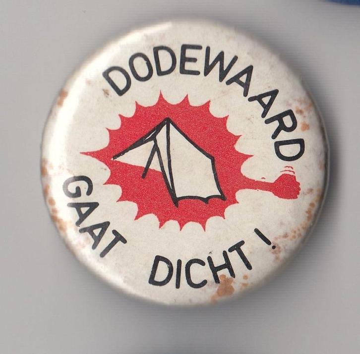 Protest button Anti Kernenergie Dodewaard, Verzamelen, Speldjes, Pins en Buttons, Gebruikt, Speldje of Pin, Overige onderwerpen