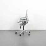 1x Herman Miller Aeron Remastered Mineral/Satijn maat B, Ophalen of Verzenden, Zo goed als nieuw, Grijs, Bureaustoel